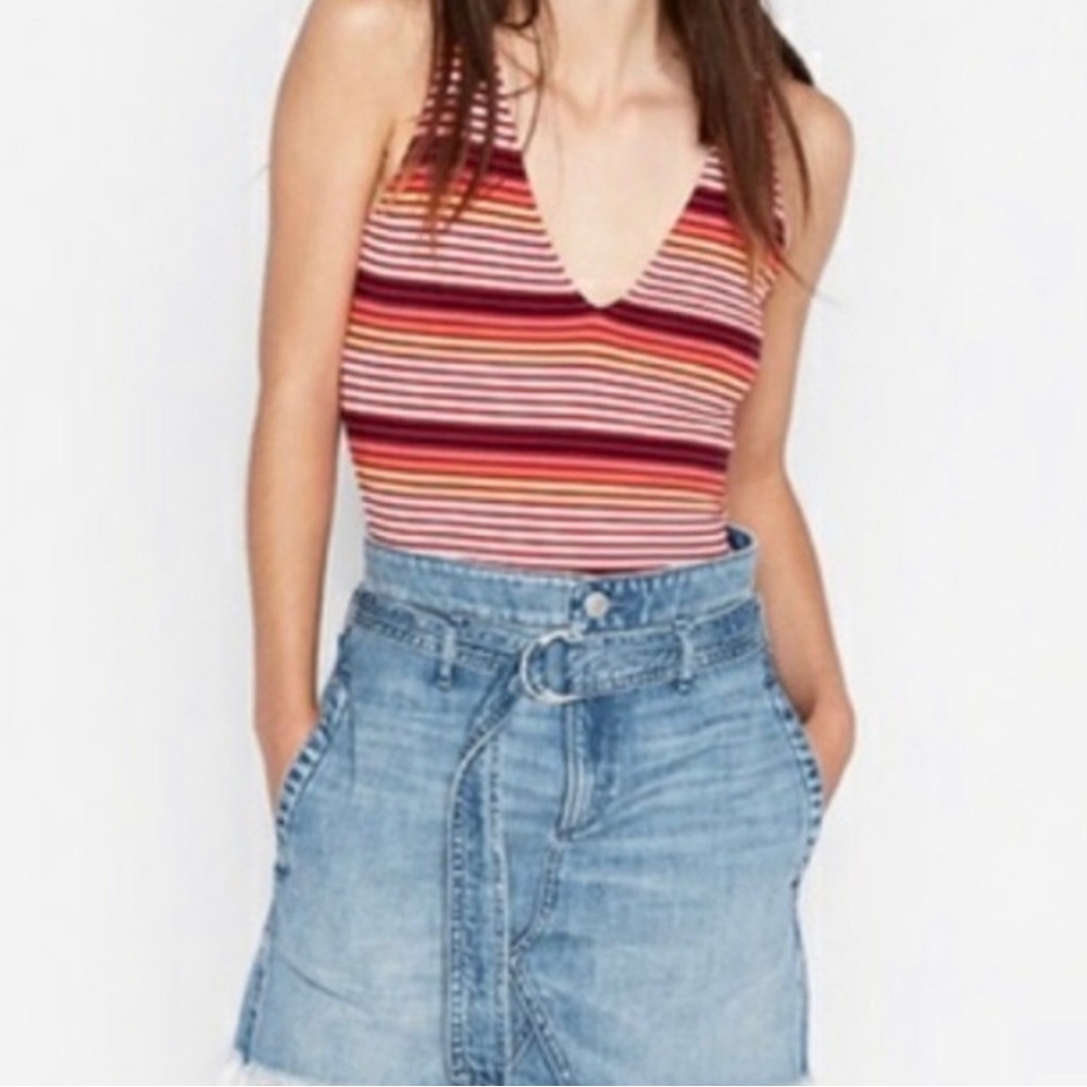 Express top - Picture 2 of 6